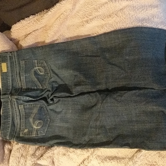 Jeans - Picture 4 of 4